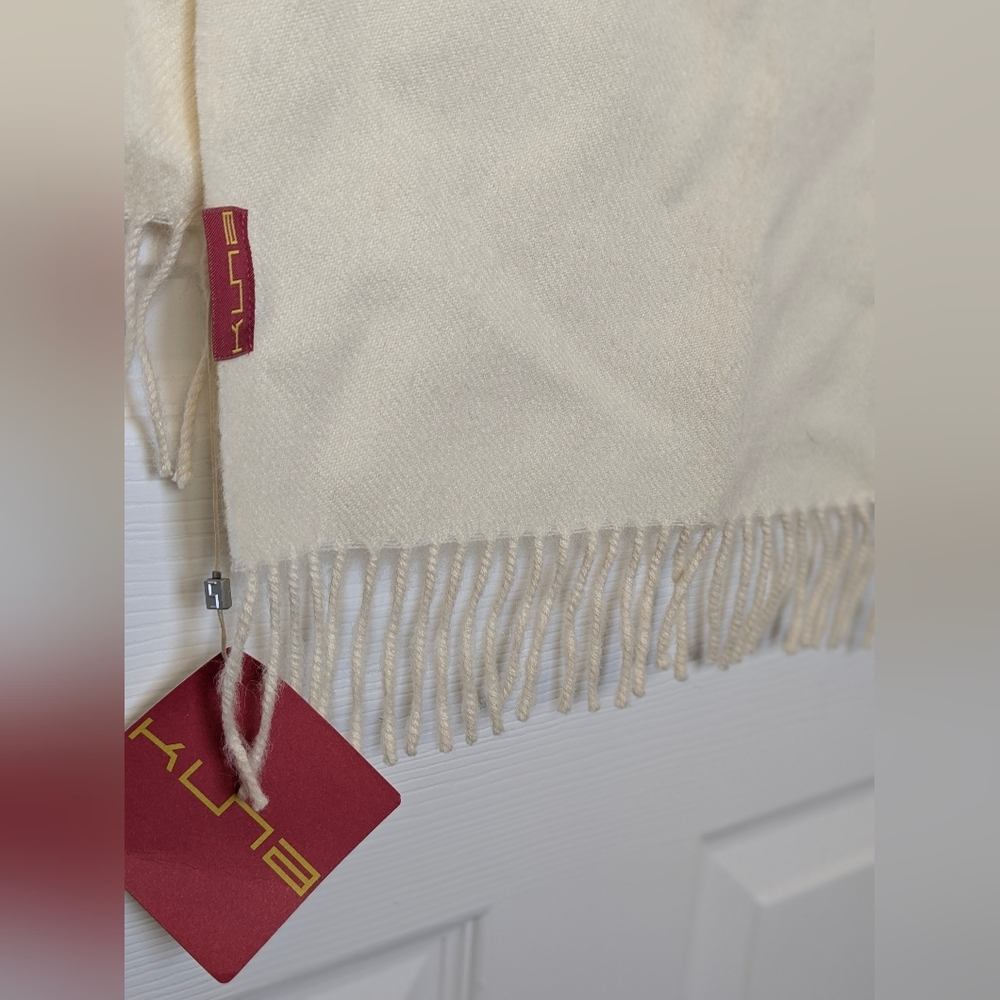 KUNA 100% Baby Alpaca Scarf Cream Scarf Soft Breathable Wool - Picture 3 of 7